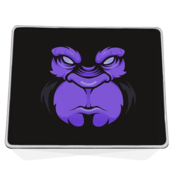 Muismat met Boze Gorilla ontwerp in paars op zwarte achtgergrond, vooraanzicht.