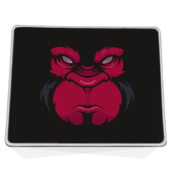 Muismat met Boze Gorilla ontwerp in rood op zwarte achtergrond, vooraanzicht.